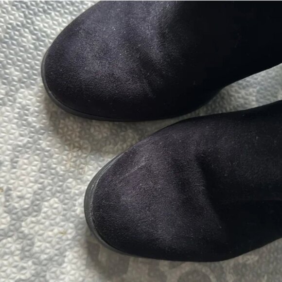 Like new, black suede knee high boots size 37 EU, 6.5 US , FOREVER NEW , - Picture 6 of 9